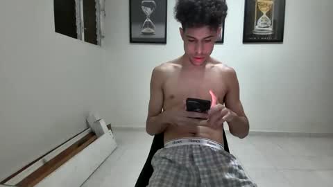 DollarHot30 online show from January 23, 2025, 9:18 am