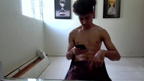 DollarHot30 online show from January 25, 2025, 3:41 pm