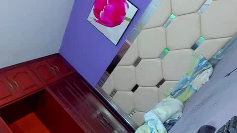 Snapshot of dollcute_latin chatting on February 19, 2026, 12:23 pm dollcute_latin online show from February 19, 2026, 12:23 pm