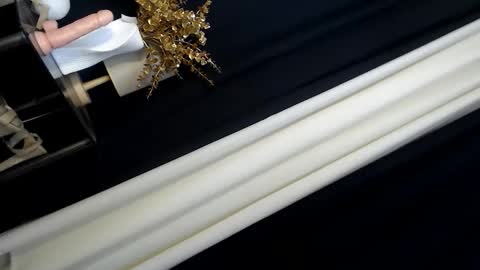 dollescent online show from April 9, 2026, 9:42 pm