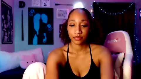 Snapshot of dollfacebeauty_x chatting on March 28, 2026, 2:44 am Princess DollfaceBeauty online show from March 28, 2026, 2:44 am