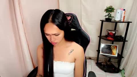 Snapshot of dolljane2001 chatting on October 9, 2025, 1:03 am Jane online show from October 9, 2025, 1:03 am