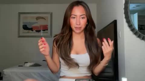 Dolly Rhodes online show from February 22, 2026, 6:06 pm