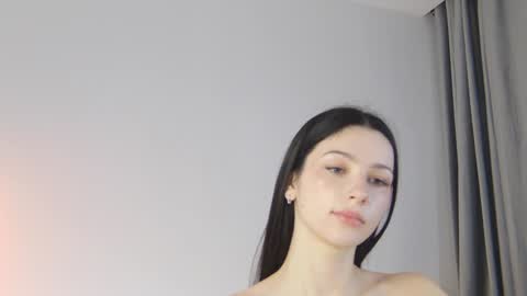 Snapshot of dollyvega chatting on January 24, 2025, 1:47 pm Dolly online show from January 24, 2025, 1:47 pm