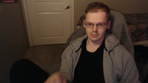 doloresman online show from February 27, 2025, 3:48 pm