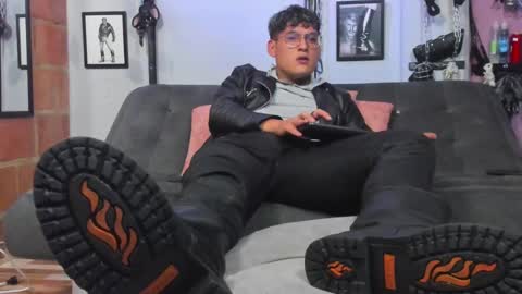 Diego Castell online show from February 16, 2025, 10:21 pm