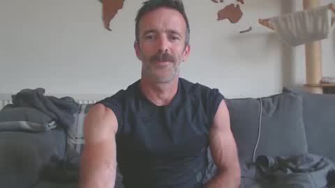 Dombol online show from May 2, 2026, 1:16 pm