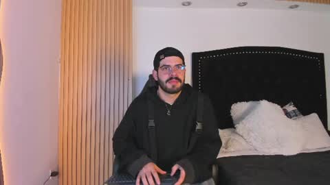 Snapshot of domboy_ chatting on July 11, 2026, 8:11 pm domboy online show from July 11, 2026, 8:11 pm