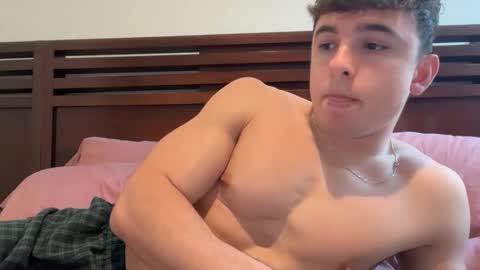 Snapshot of domd3 chatting on March 2, 2026, 5:53 pm Dom online show from March 2, 2026, 5:53 pm