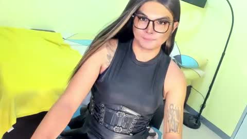 ANGELA online show from July 5, 2026, 4:52 am