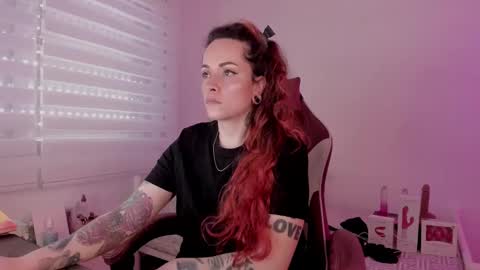 Snapshot of domina_deivis chatting on March 12, 2025, 10:05 am I WILL BE BACK ON WEDNESDAY DECEMBER 4 0100AM COLOMBIA TIME online show from March 12, 2025, 10:05 am