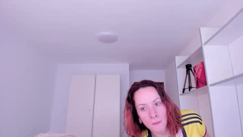 Snapshot of domina_deivis chatting on October 8, 2025, 8:01 am I WILL BE BACK ON WEDNESDAY DECEMBER 4 0100AM COLOMBIA TIME online show from October 8, 2025, 8:01 am