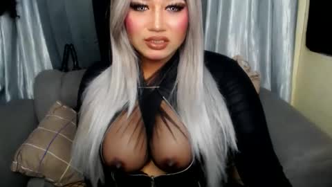 Snapshot of dominant10inchcock chatting on November 16, 2025, 12:22 pm dominant10inchcock online show from November 16, 2025, 12:22 pm