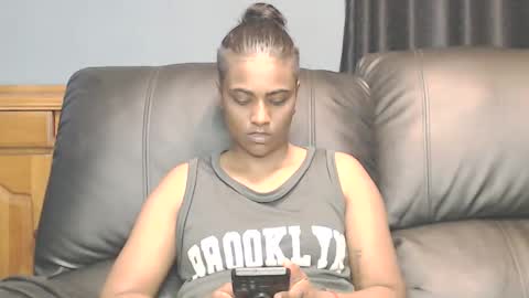 dominate_stud online show from February 2, 2026, 1:54 pm