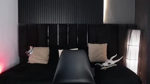 Snapshot of dominic_ghost chatting on October 18, 2025, 10:10 pm Dominic online show from October 18, 2025, 10:10 pm