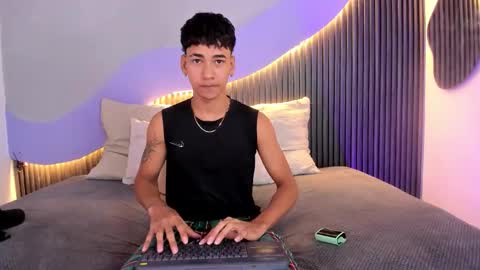 Snapshot of dominic_ghost chatting on November 25, 2025, 2:11 am Dominic online show from November 25, 2025, 2:11 am