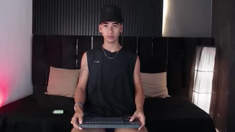 Snapshot of dominic_ghost chatting on November 28, 2025, 11:18 pm Dominic online show from November 28, 2025, 11:18 pm