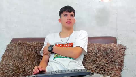 Dominic online show from March 11, 2025, 11:23 am