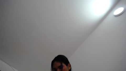 dominic_sofia online show from November 19, 2025, 11:54 am