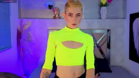 Dominic online show from July 23, 2026, 2:59 pm
