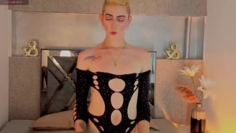 Dominic online show from July 28, 2026, 3:32 pm