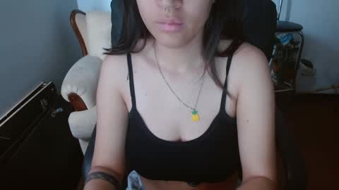   online show from April 12, 2026, 3:39 pm