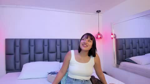 dominica_lorenzo online show from July 28, 2026, 4:39 pm