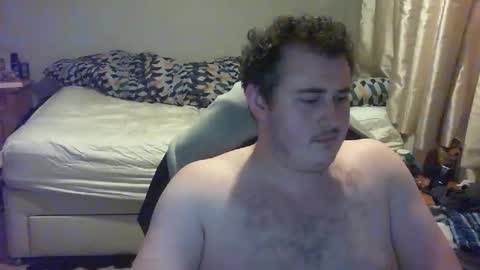 dominicb03 online show from November 30, 2025, 2:04 am