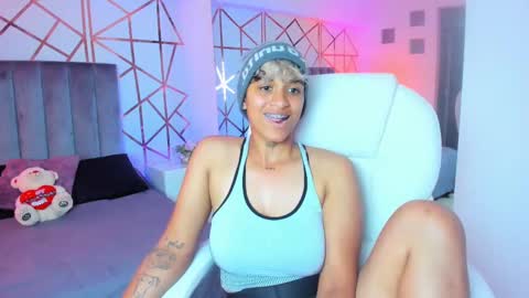 Dominick  online show from January 7, 2025, 9:03 pm