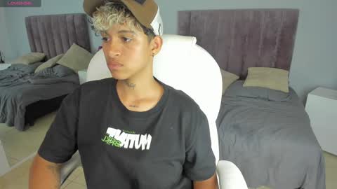 Dominick  online show from January 24, 2025, 2:18 am