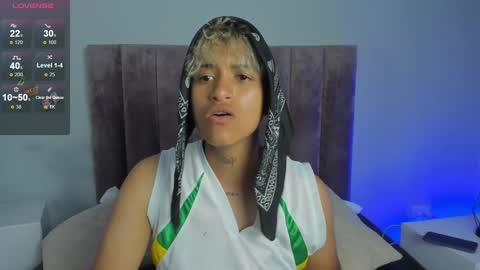 Dominick  online show from February 1, 2025, 2:05 am