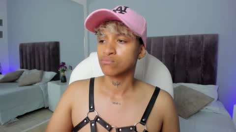 Dominick  online show from February 8, 2025, 8:42 pm