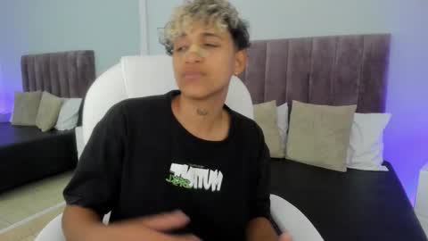 Dominick  online show from February 12, 2025, 1:30 am