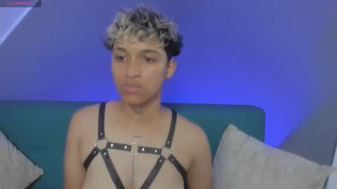 Dominick  online show from March 1, 2025, 3:49 pm