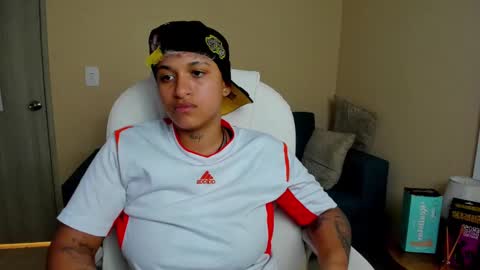 Dominick  online show from September 10, 2025, 6:08 pm