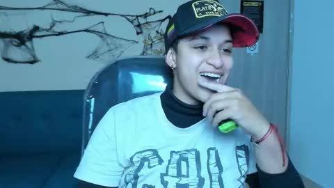 Dominick  online show from October 21, 2025, 5:08 am