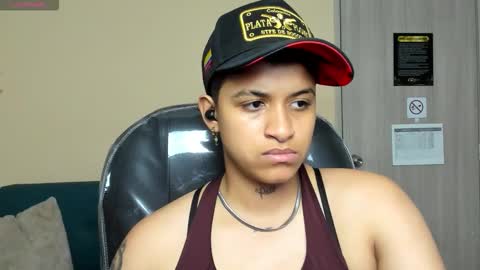 Dominick  online show from November 21, 2025, 2:43 am