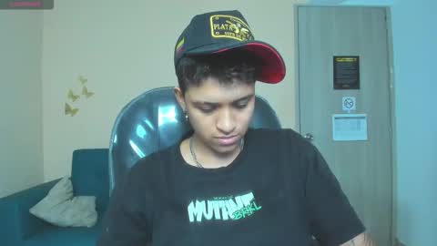 Dominick  online show from November 22, 2025, 6:34 am