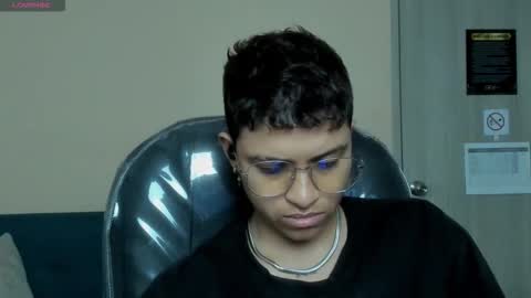 Dominick  online show from November 22, 2025, 6:40 pm