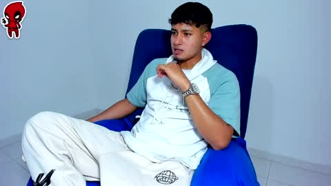 Snapshot of dominick_king chatting on April 1, 2026, 2:34 am Dominic online show from April 1, 2026, 2:34 am