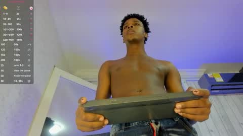 Dominicscott online show from September 30, 2025, 12:43 pm