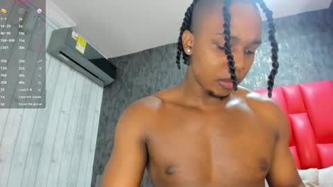 Snapshot of dominicsccott chatting on May 27, 2026, 12:46 pm Dominicscott online show from May 27, 2026, 12:46 pm