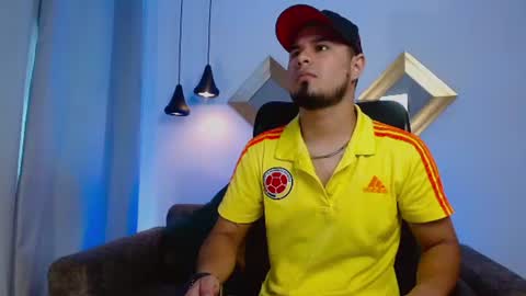 Dominik online show from June 17, 2026, 6:42 pm