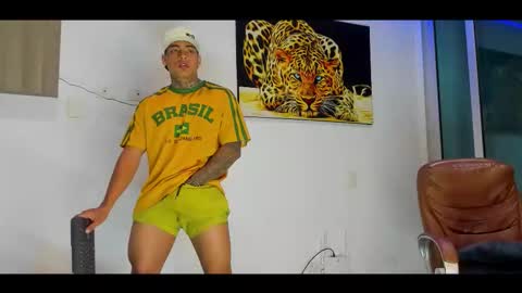 Only fans Ronnie col---InstaRonniecolleman  online show from February 9, 2026, 12:47 am