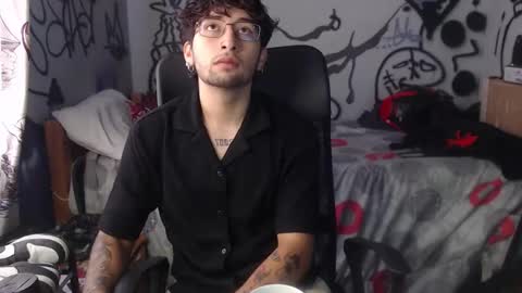 dominus_kane online show from December 21, 2025, 2:35 pm