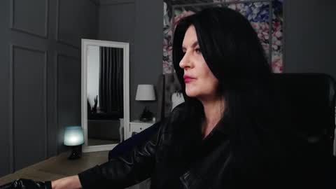 Snapshot of dommelisa chatting on February 4, 2025, 3:00 am Dom Melisa online show from February 4, 2025, 3:00 am