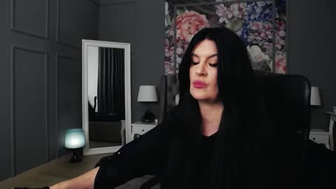 Snapshot of dommelisa chatting on February 15, 2025, 12:26 am Dom Melisa online show from February 15, 2025, 12:26 am