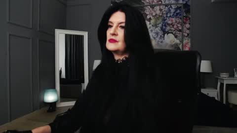 Snapshot of dommelisa chatting on February 15, 2025, 11:03 pm Dom Melisa online show from February 15, 2025, 11:03 pm