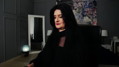 Snapshot of dommelisa chatting on March 6, 2025, 12:43 am Dom Melisa online show from March 6, 2025, 12:43 am