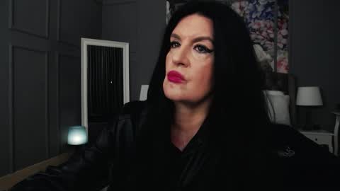 Snapshot of dommelisa chatting on November 3, 2025, 7:59 pm Dom Melisa online show from November 3, 2025, 7:59 pm